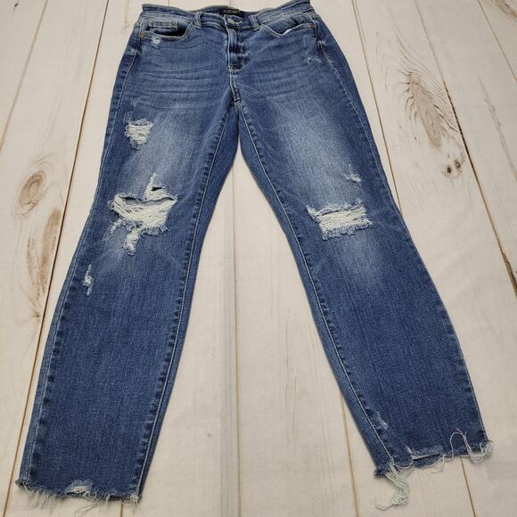 Judy Blue Kyla high rise destroyed relaxed jeans ripped - Picture 1 of 8